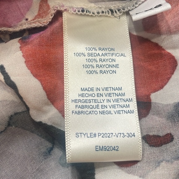 CLOTH & STONE By ANTHRO Printed Button Down Blouse - Picture 8 of 8